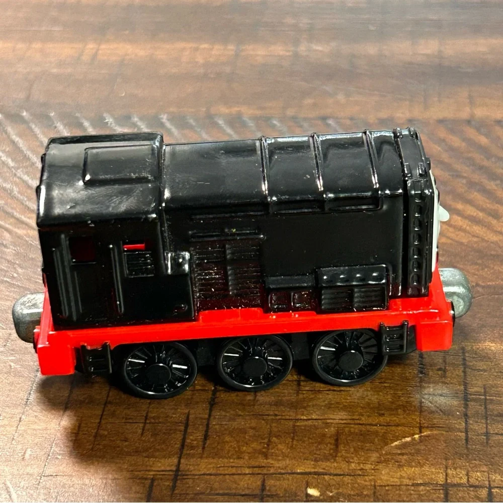 Diesel Diecast Metal Take n‎ Play Thomas & Friends Train 2009 Mattel